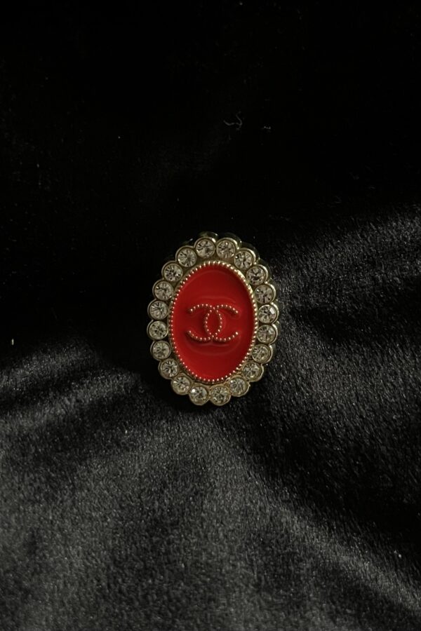 Chanel Kader Charm Rood - Metal