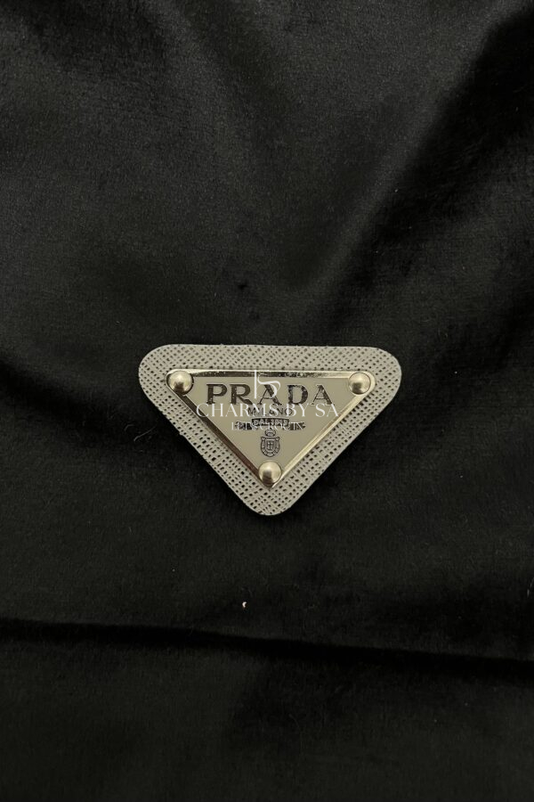 Prada Charm Grijs - Metal