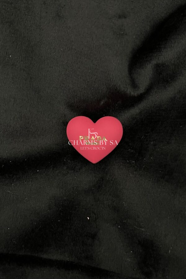 Prada Hart Charm Donkerroze - Metal