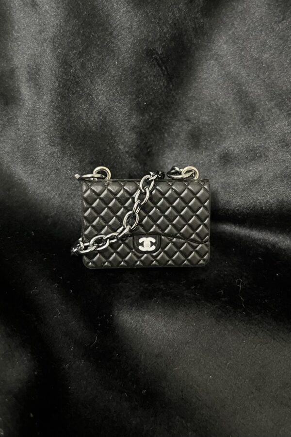Chanel Tas Charm Zwart - Metal