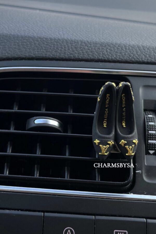 Car Charm - Louis Vuitton - Pump - Zwart