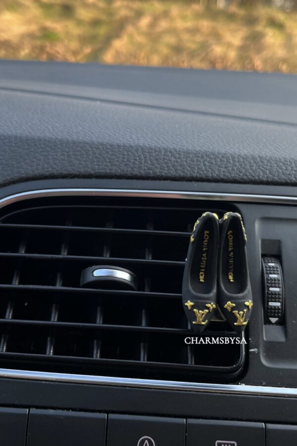 Car Charm - Louis Vuitton - Pump - Zwart