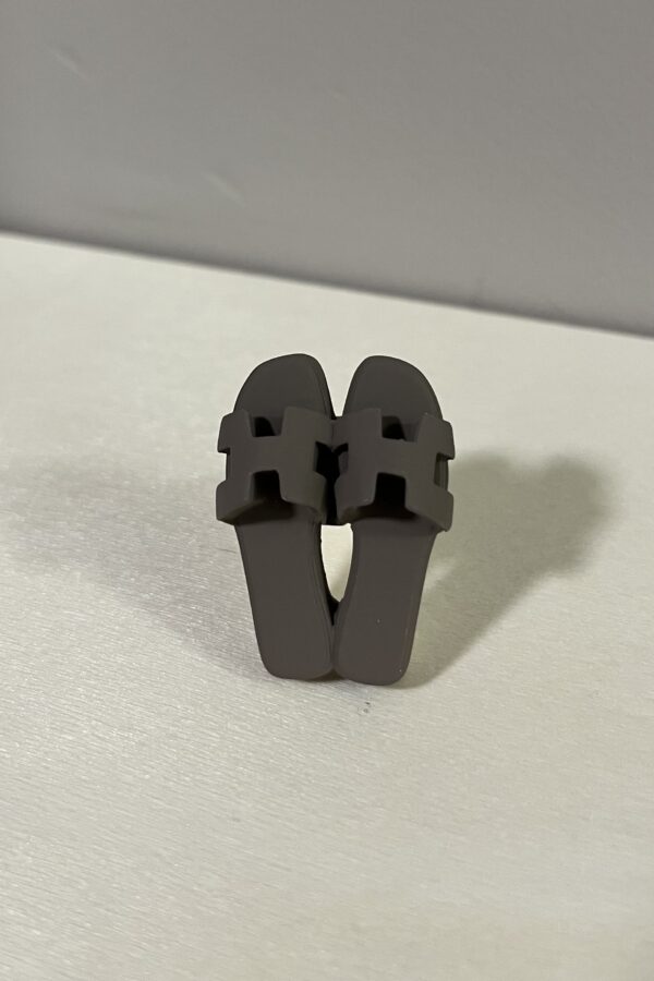 Car Charm - Hermes - Slipper - Taupe