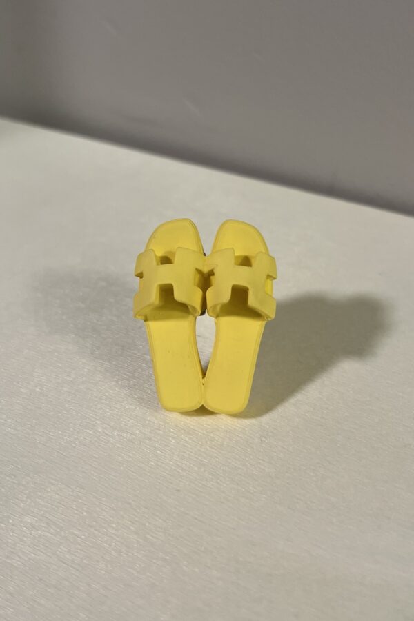 Car Charm - Hermes - Slipper - Botergeel